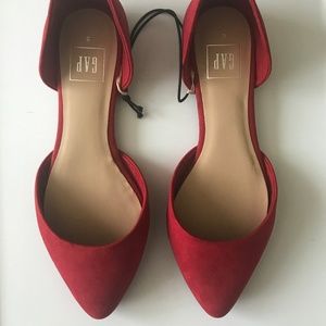 GAP Red/Cranberry Flats